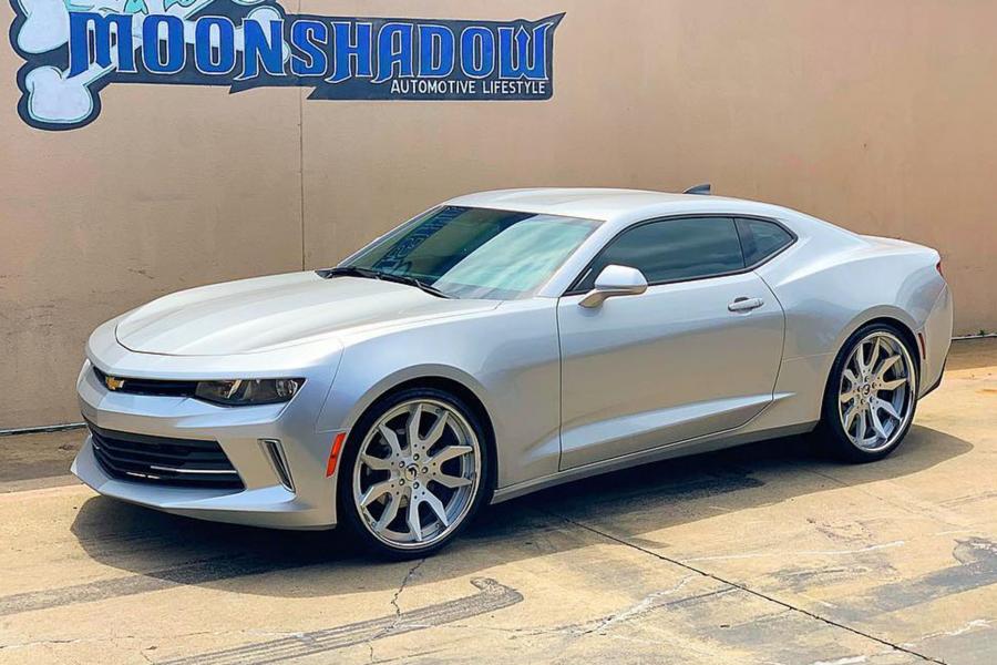  Chevrolet Camaro by MoonShadow on Forgiato Wheels (Artigli-ECL) 2019 года  (фото 1 из 2)
